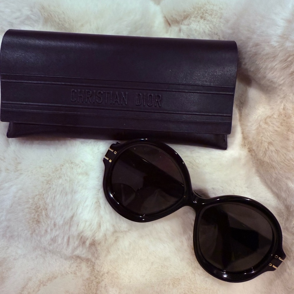 Dior Black Oversized Round Sunglasses - Picture 4 of 6